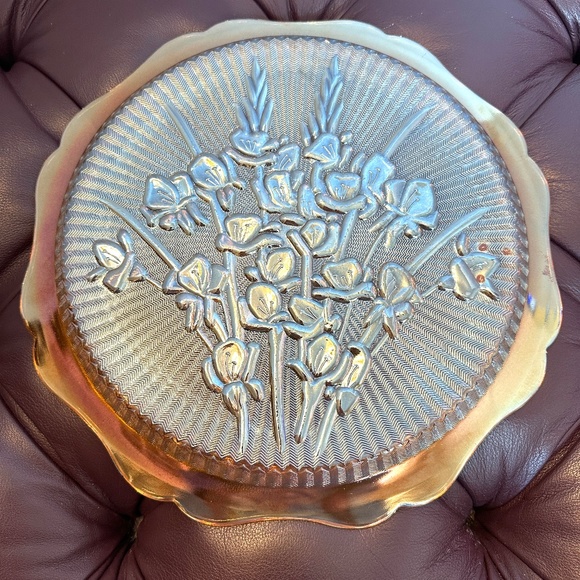 1950s Jeannette Glass Company Iris plate or tray - Picture 5 of 9